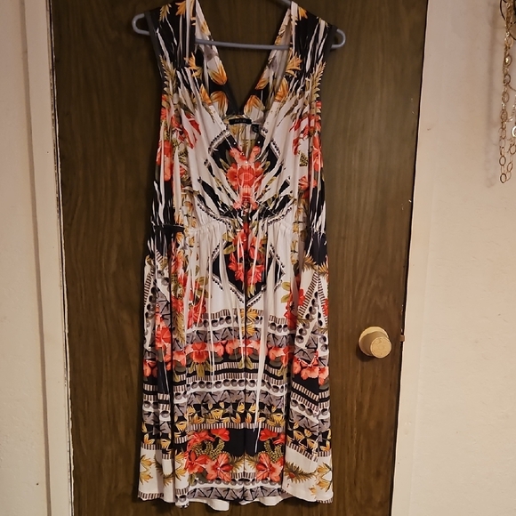Apt. 9 Dresses & Skirts - EUC Apt 9 Dress